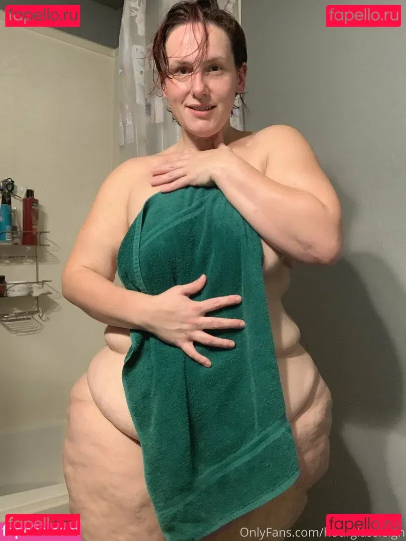 hourglassleigh Onlyfans Photo Gallery 