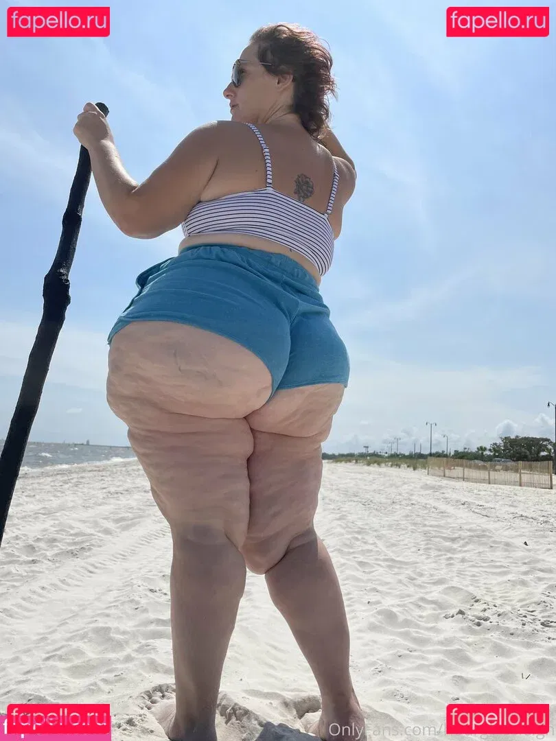 hourglassleigh Onlyfans Photo Gallery 