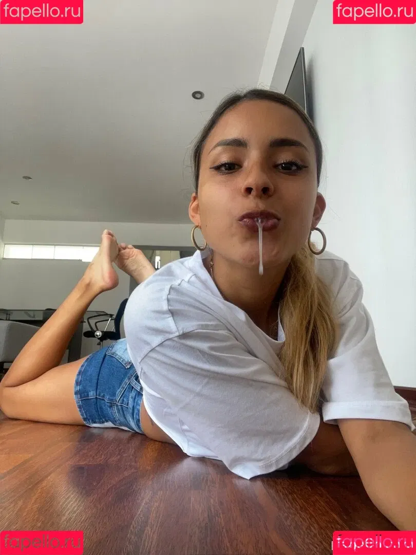 princess_enola Onlyfans Photo Gallery 