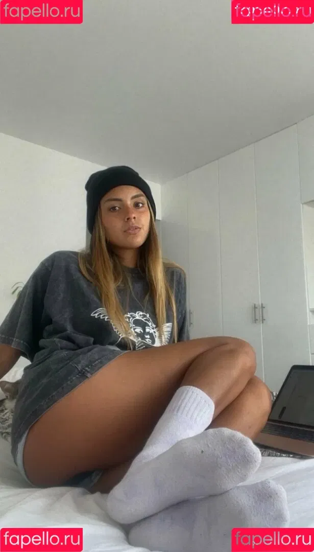 princess_enola Onlyfans Photo Gallery 