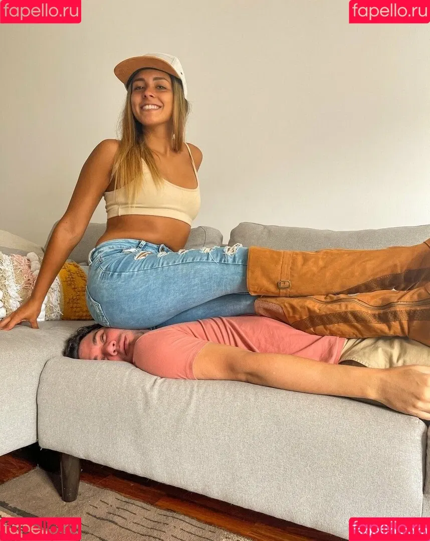 princess_enola Onlyfans Photo Gallery 