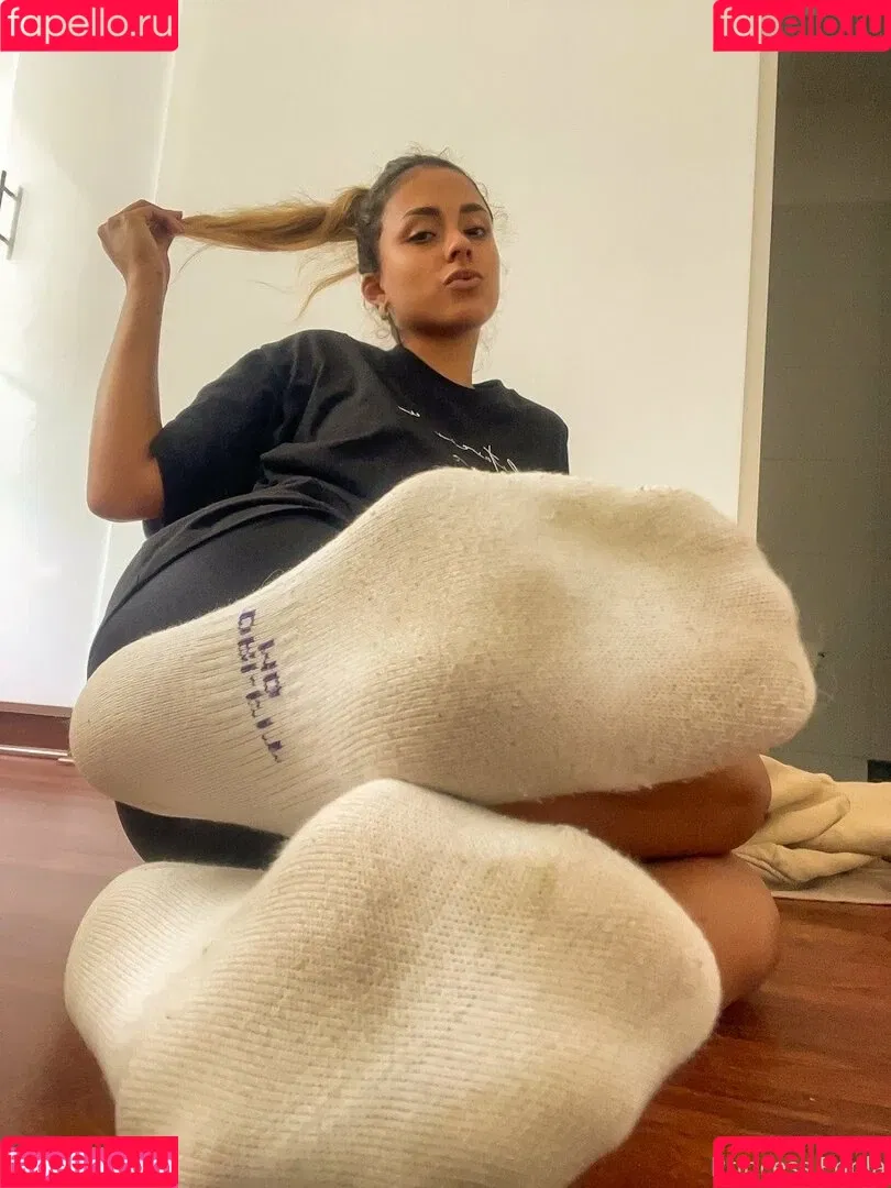princess_enola Onlyfans Photo Gallery 
