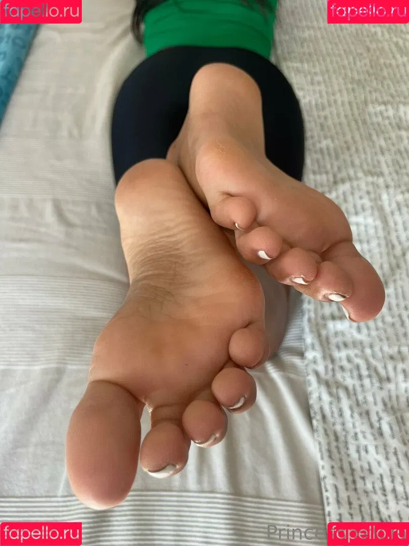princess_enola Onlyfans Photo Gallery 