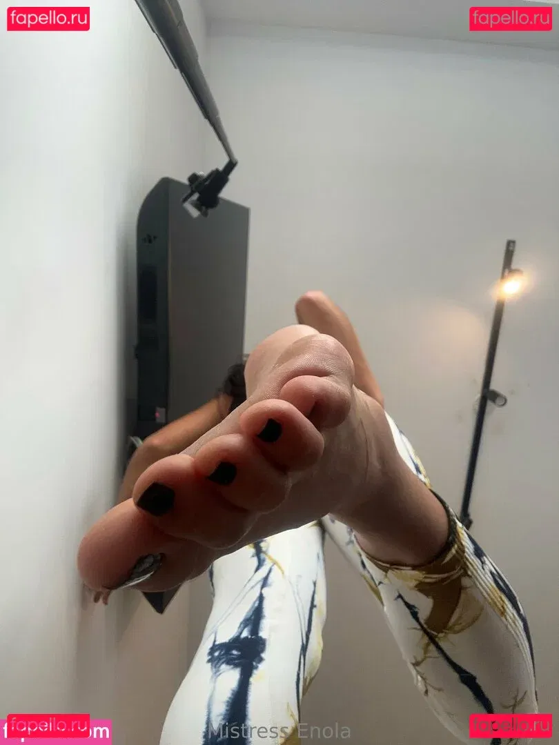 princess_enola Onlyfans Photo Gallery 