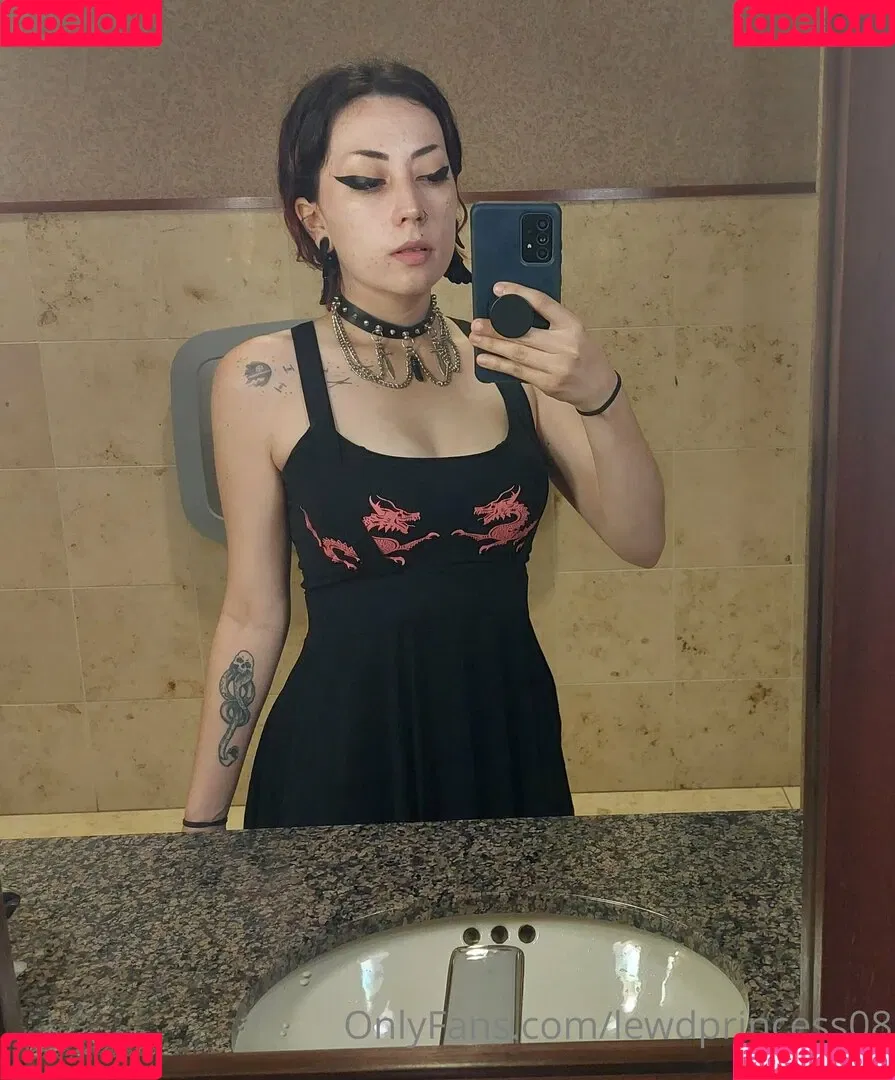 LewdPrincess08 Onlyfans Photo Gallery 