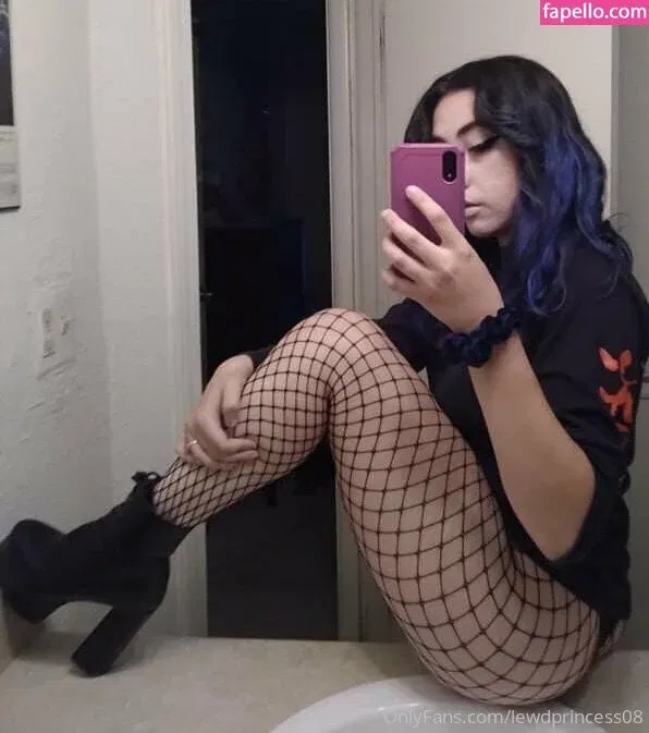 LewdPrincess08 Onlyfans Photo Gallery 