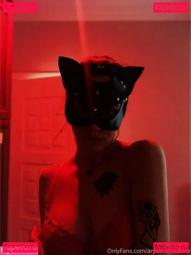 aryathemachine Onlyfans Photo Gallery 