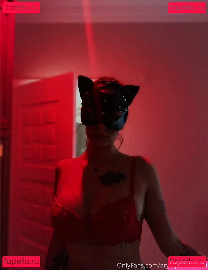 aryathemachine Onlyfans Photo Gallery 