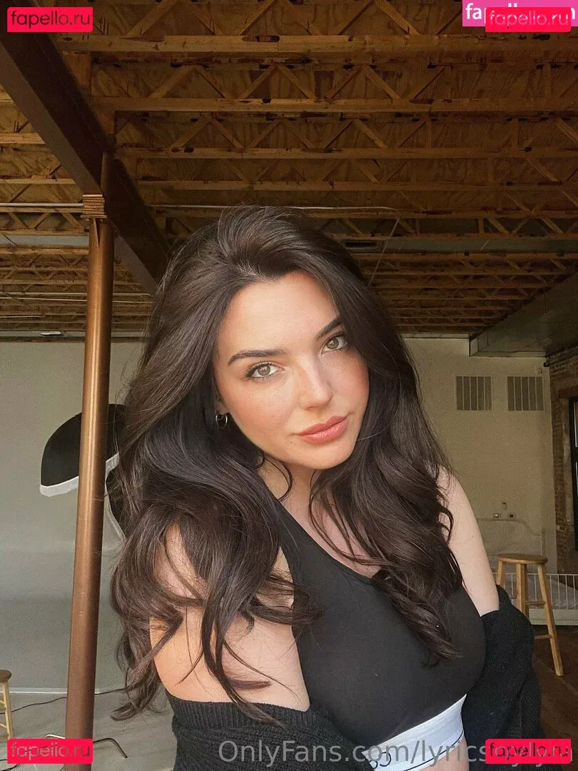 lyricsbylyla Onlyfans Photo Gallery 