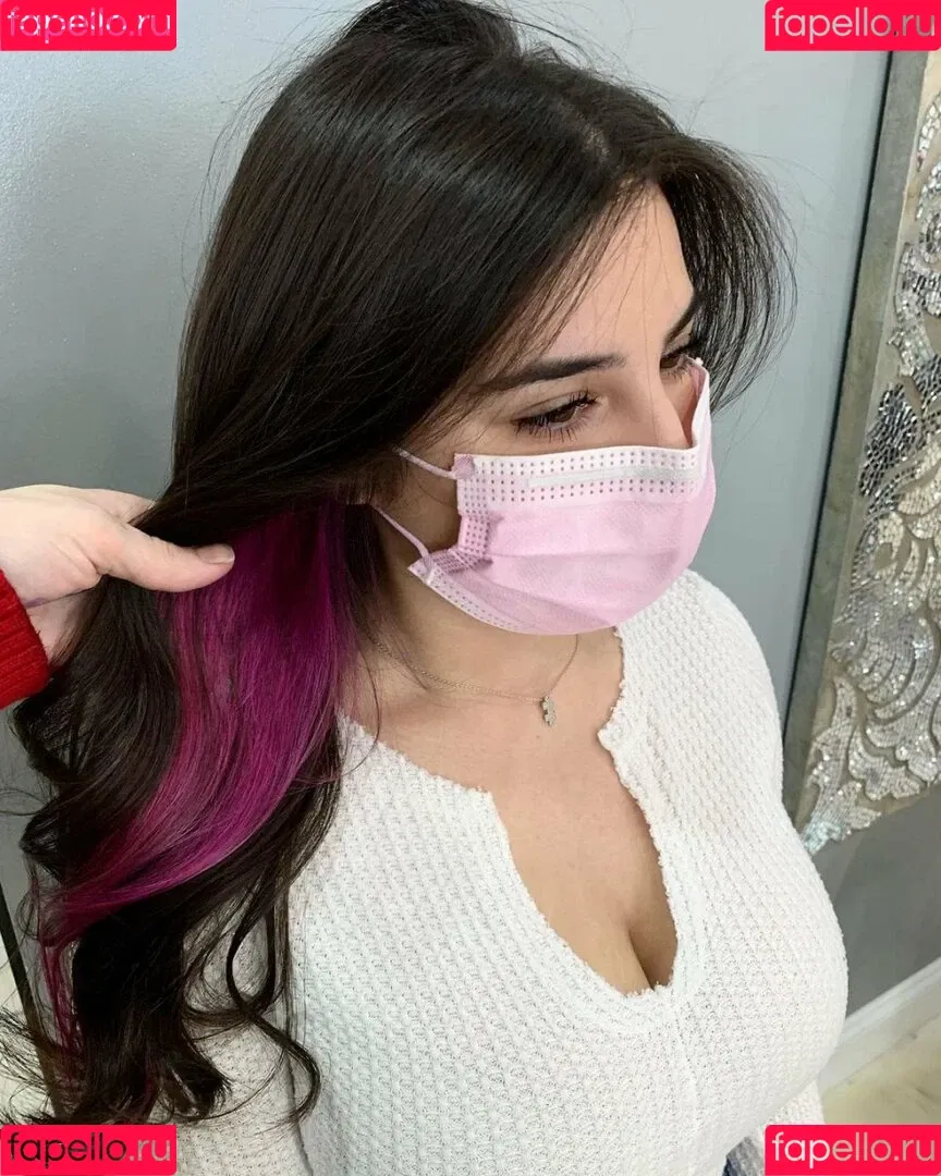 Emma P Onlyfans Photo Gallery 
