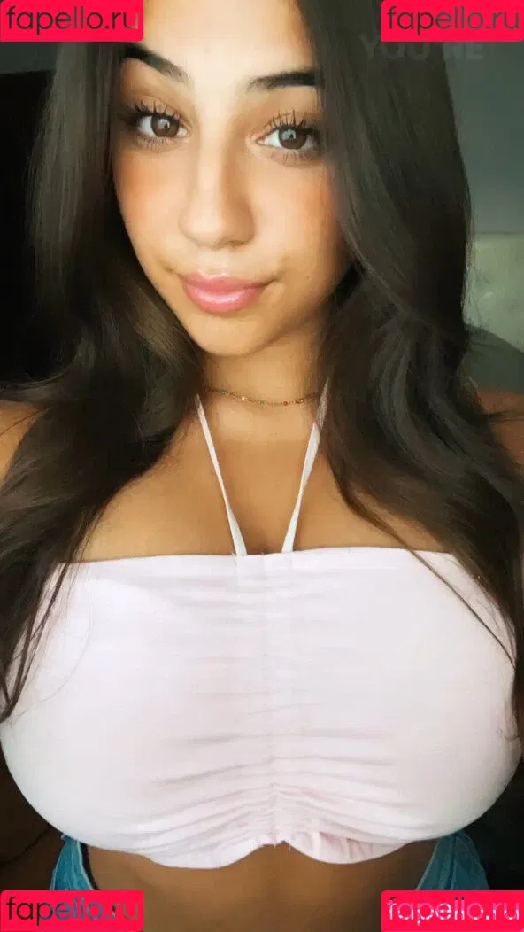 Emma P Onlyfans Photo Gallery 