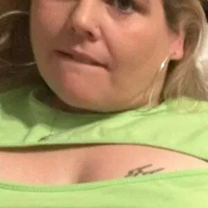 thicknprettybrefree Onlyfans Photo Gallery 