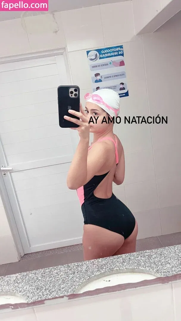 Seleneitor Onlyfans Photo Gallery 