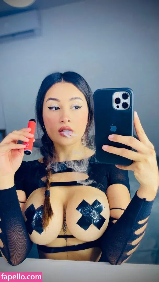 Seleneitor Onlyfans Photo Gallery 