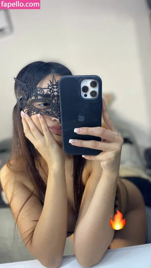 Seleneitor Onlyfans Photo Gallery 