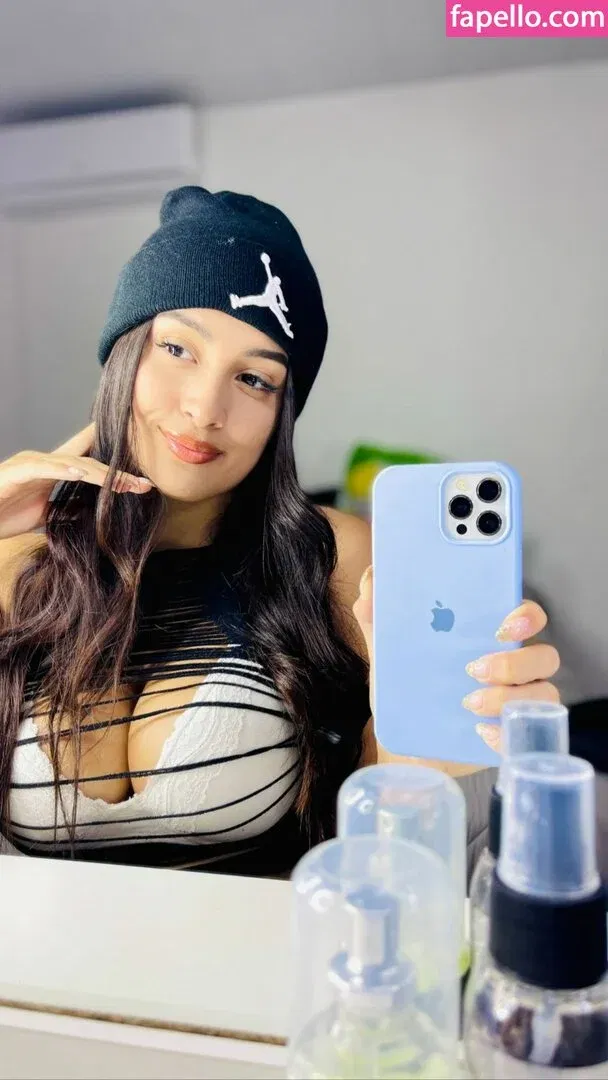 Seleneitor Onlyfans Photo Gallery 