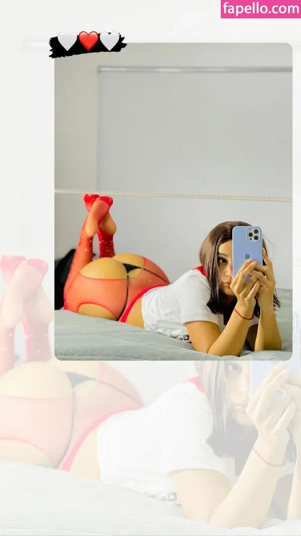 Seleneitor Onlyfans Photo Gallery 