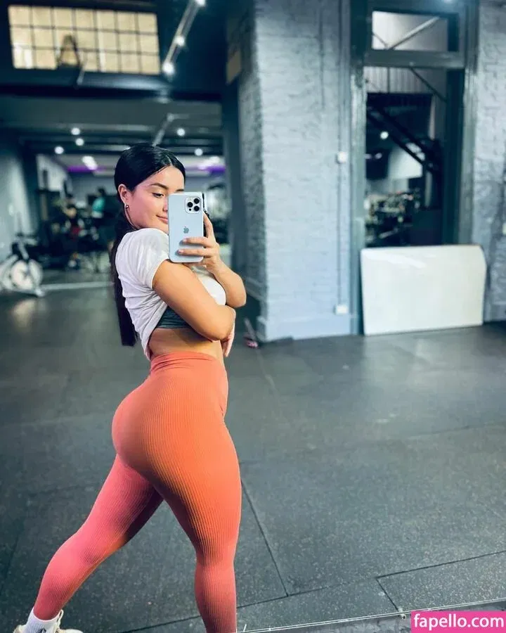 Seleneitor Onlyfans Photo Gallery 