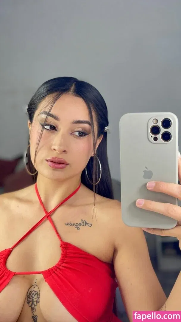 Seleneitor Onlyfans Photo Gallery 