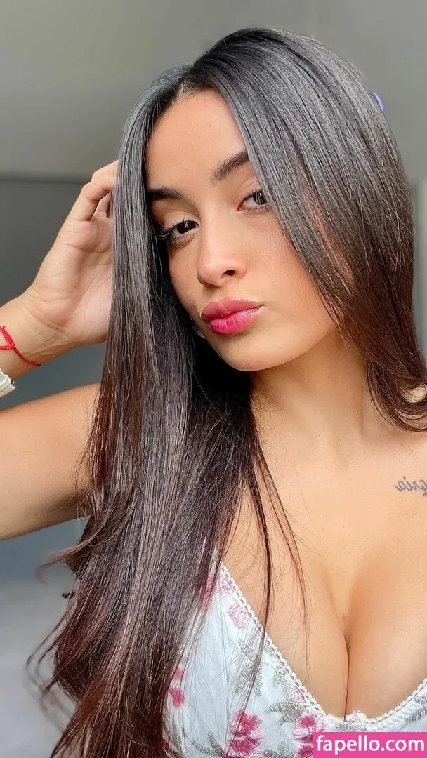 Seleneitor Onlyfans Photo Gallery 