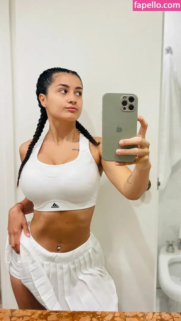 Seleneitor Onlyfans Photo Gallery 