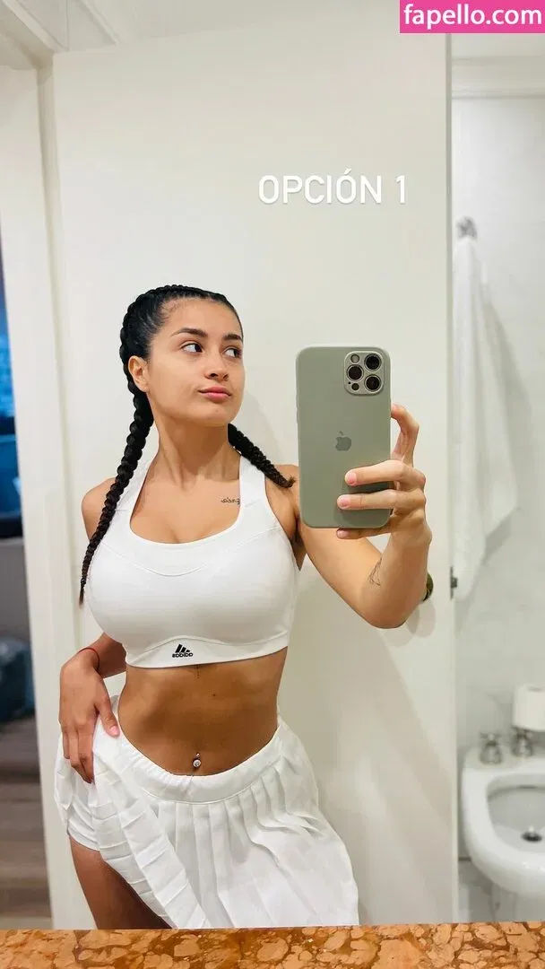 Seleneitor Onlyfans Photo Gallery 