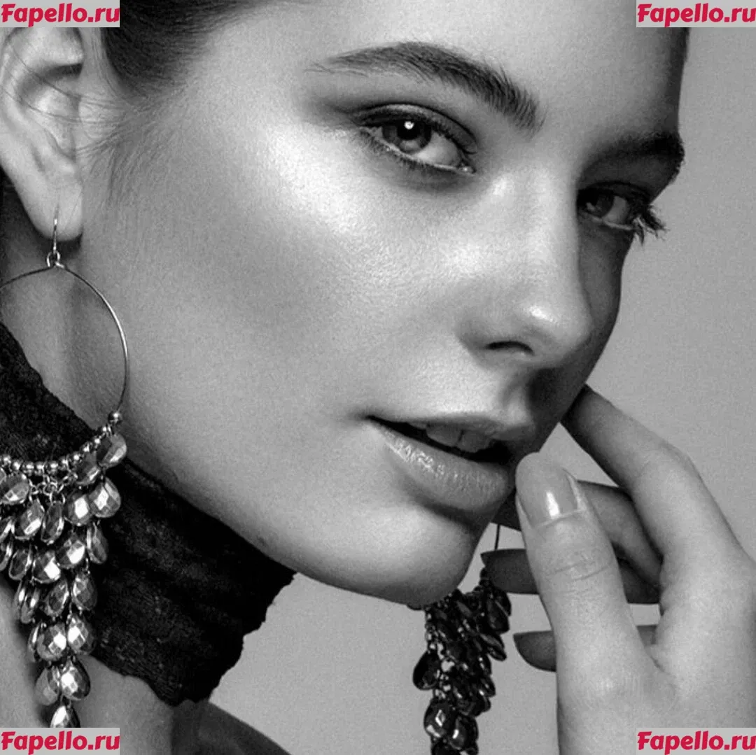 Lea Chloé Onlyfans Photo Gallery 