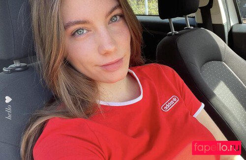 Lea Chloé Nude Onlyfans Photo 21