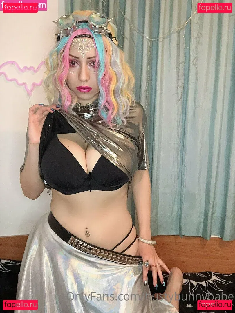 bustybunnybabe Onlyfans Photo Gallery 