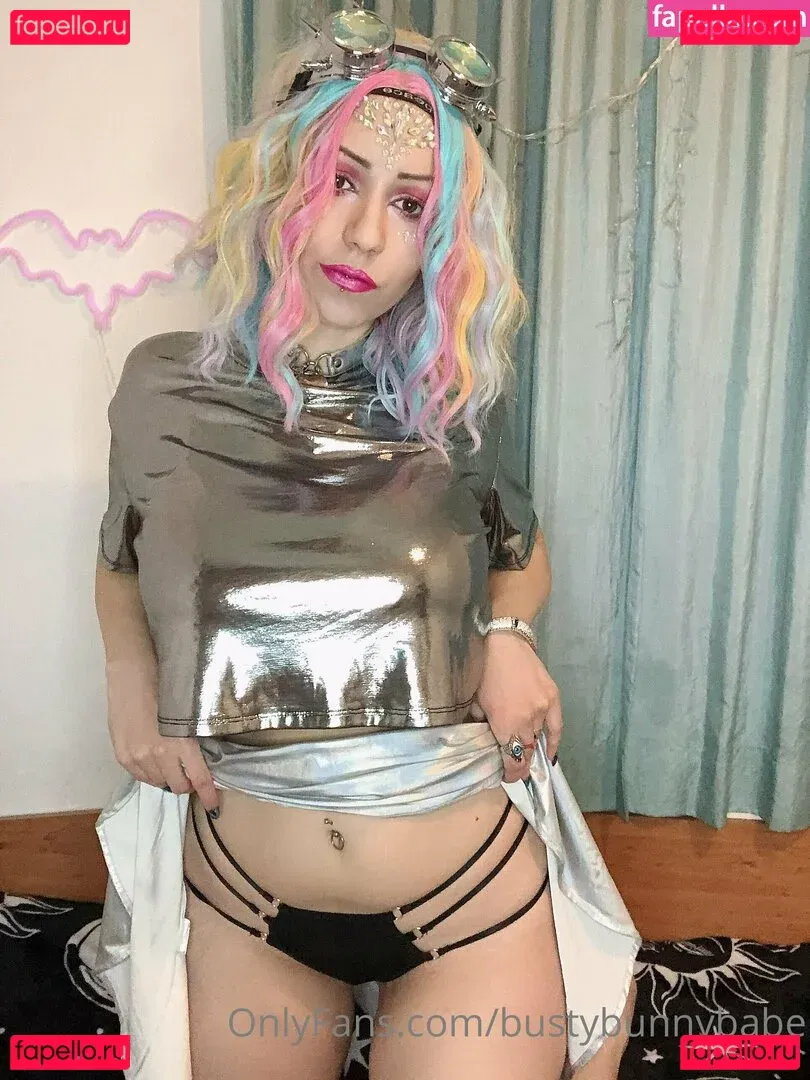 bustybunnybabe Onlyfans Photo Gallery 