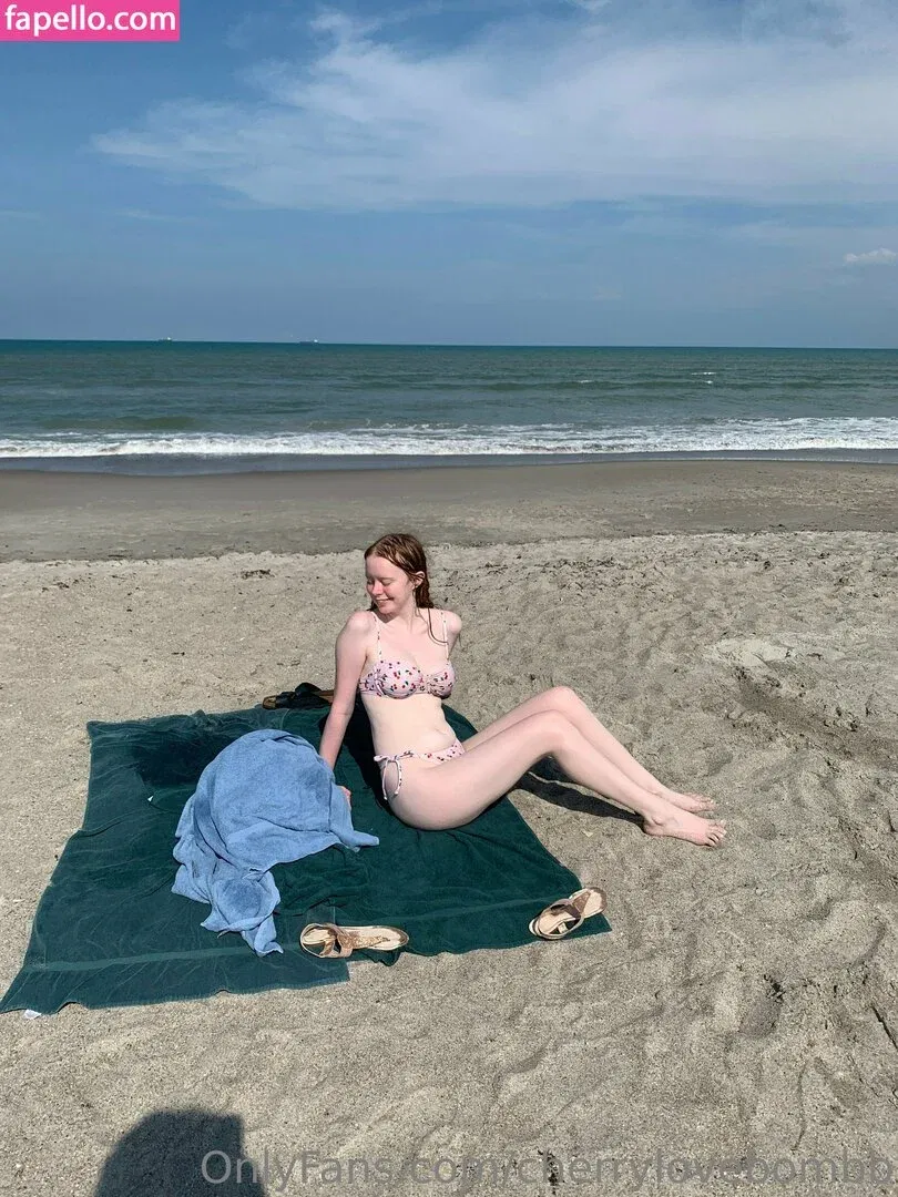 Cherrylovebombb Onlyfans Photo Gallery 