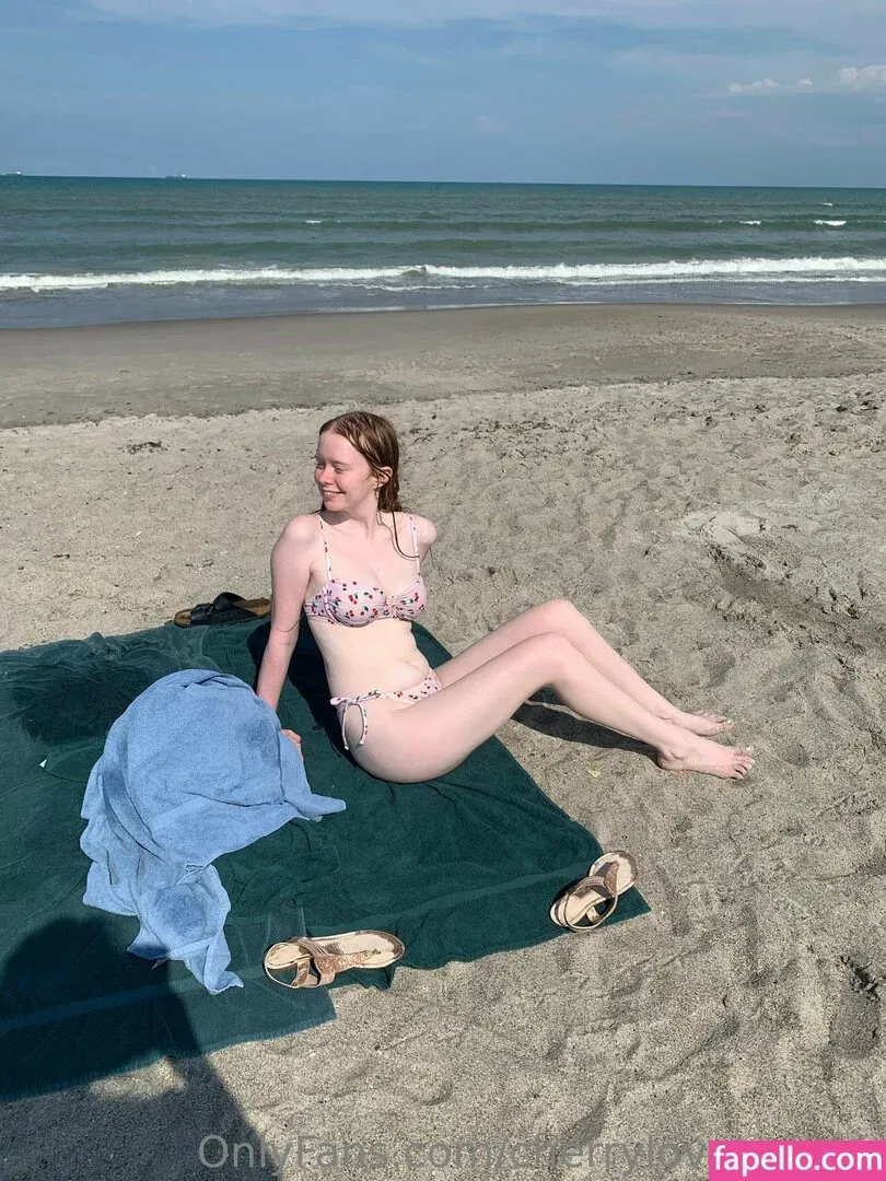 Cherrylovebombb Onlyfans Photo Gallery 