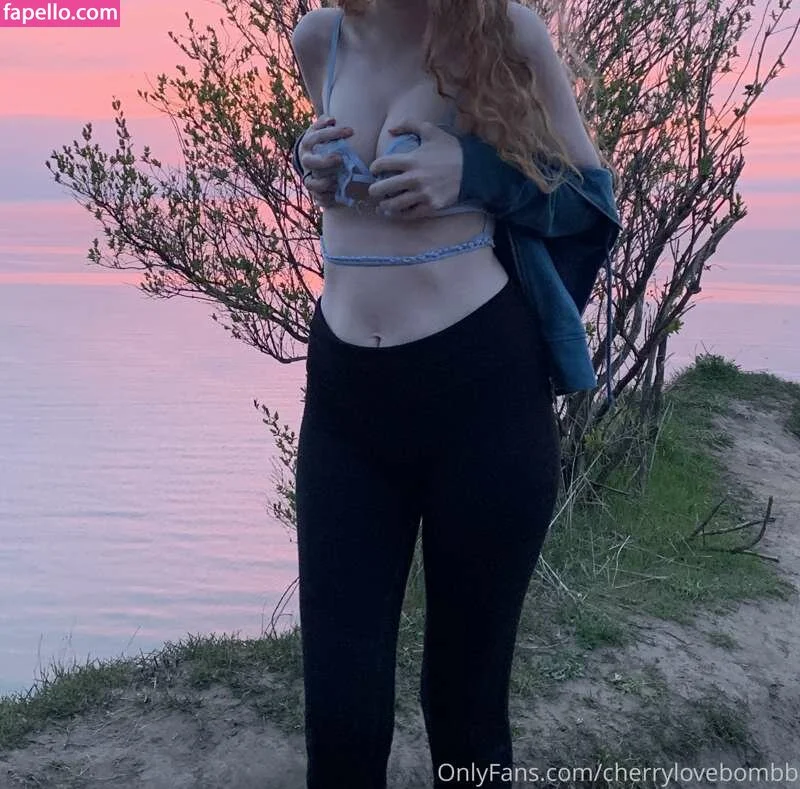 Cherrylovebombb Onlyfans Photo Gallery 