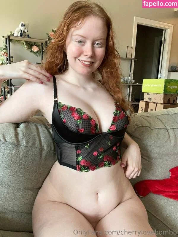 Cherrylovebombb Onlyfans Photo Gallery 