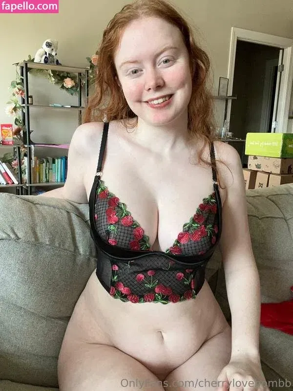 Cherrylovebombb Onlyfans Photo Gallery 