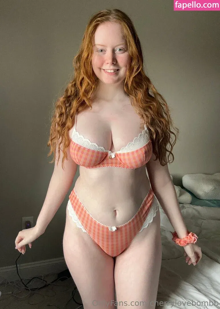 Cherrylovebombb Onlyfans Photo Gallery 