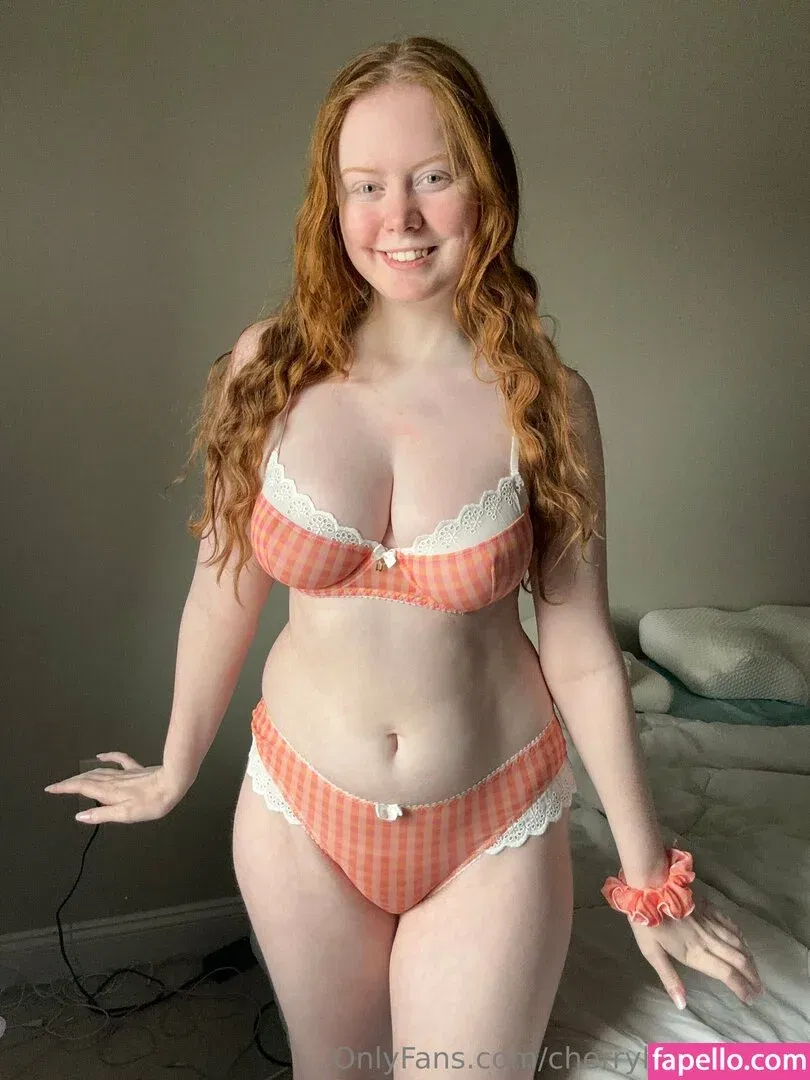 Cherrylovebombb Onlyfans Photo Gallery 