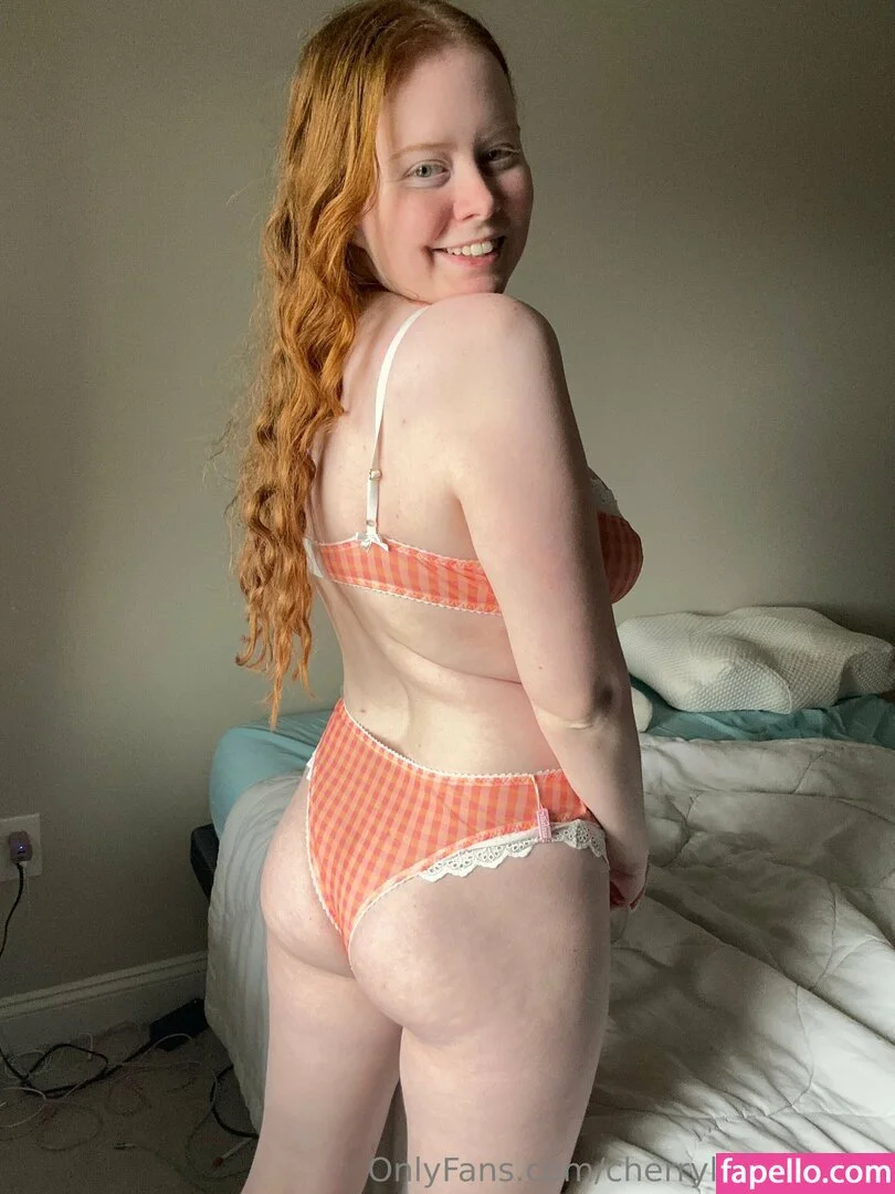 Cherrylovebombb Onlyfans Photo Gallery 