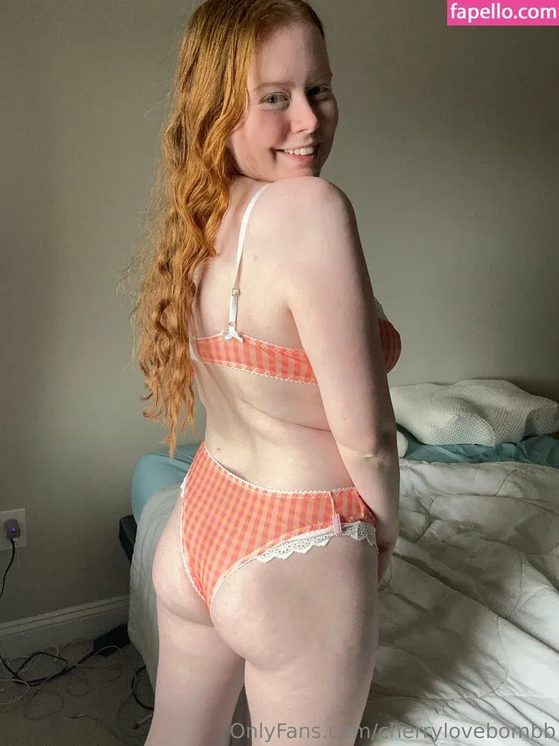 Cherrylovebombb Onlyfans Photo Gallery 