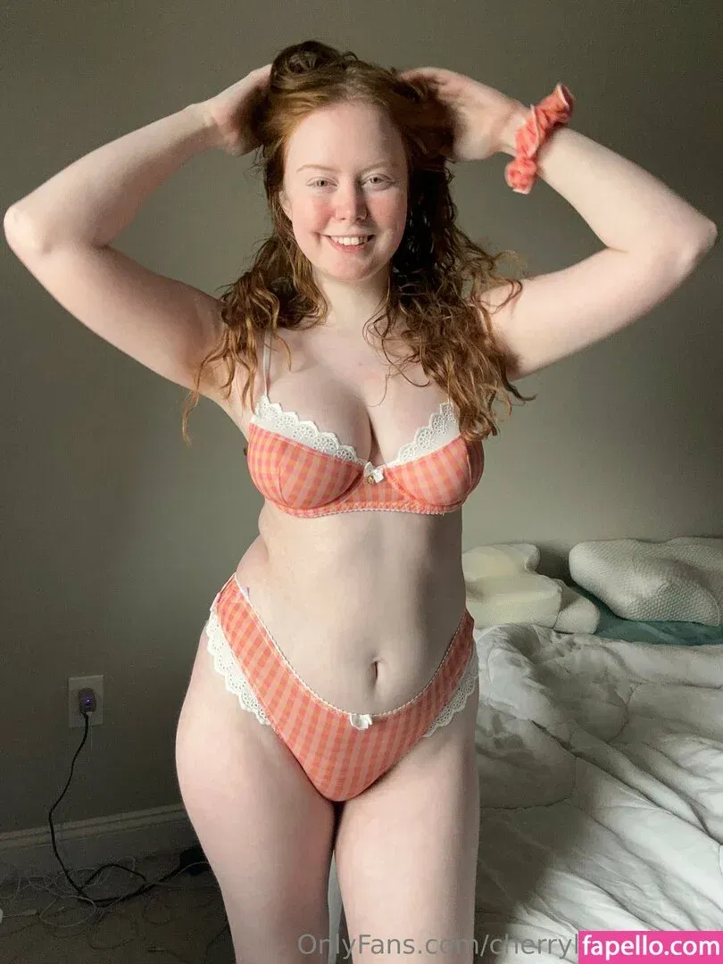 Cherrylovebombb Onlyfans Photo Gallery 