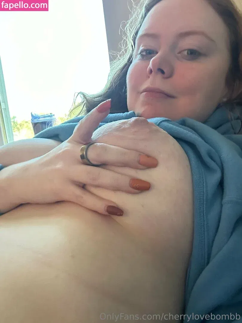 Cherrylovebombb Onlyfans Photo Gallery 