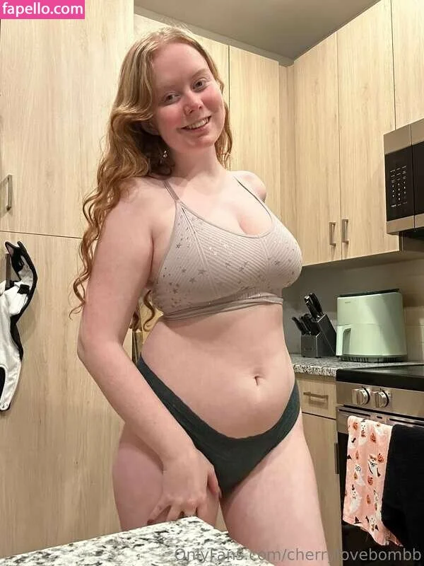 Cherrylovebombb Onlyfans Photo Gallery 