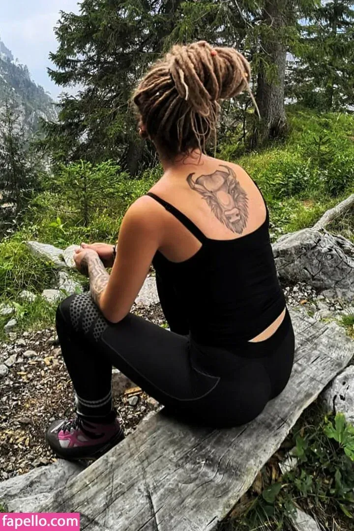 zopferl Onlyfans Photo Gallery 