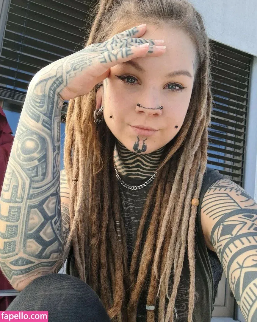 zopferl Onlyfans Photo Gallery 