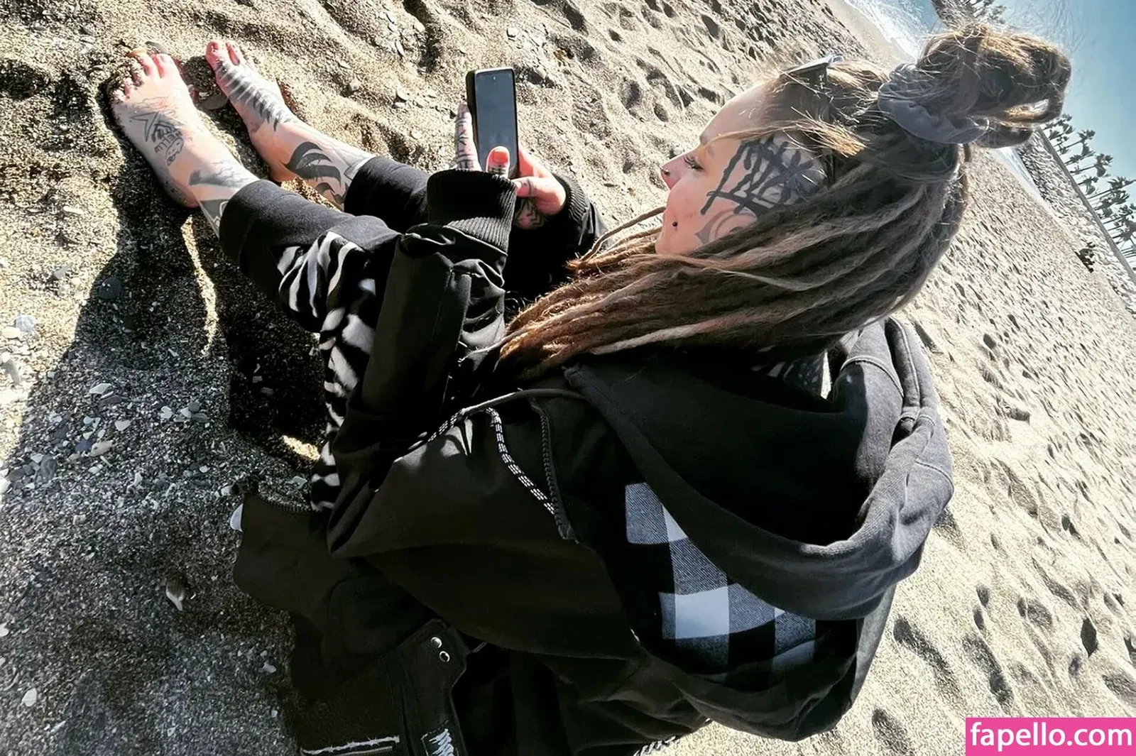 zopferl Onlyfans Photo Gallery 