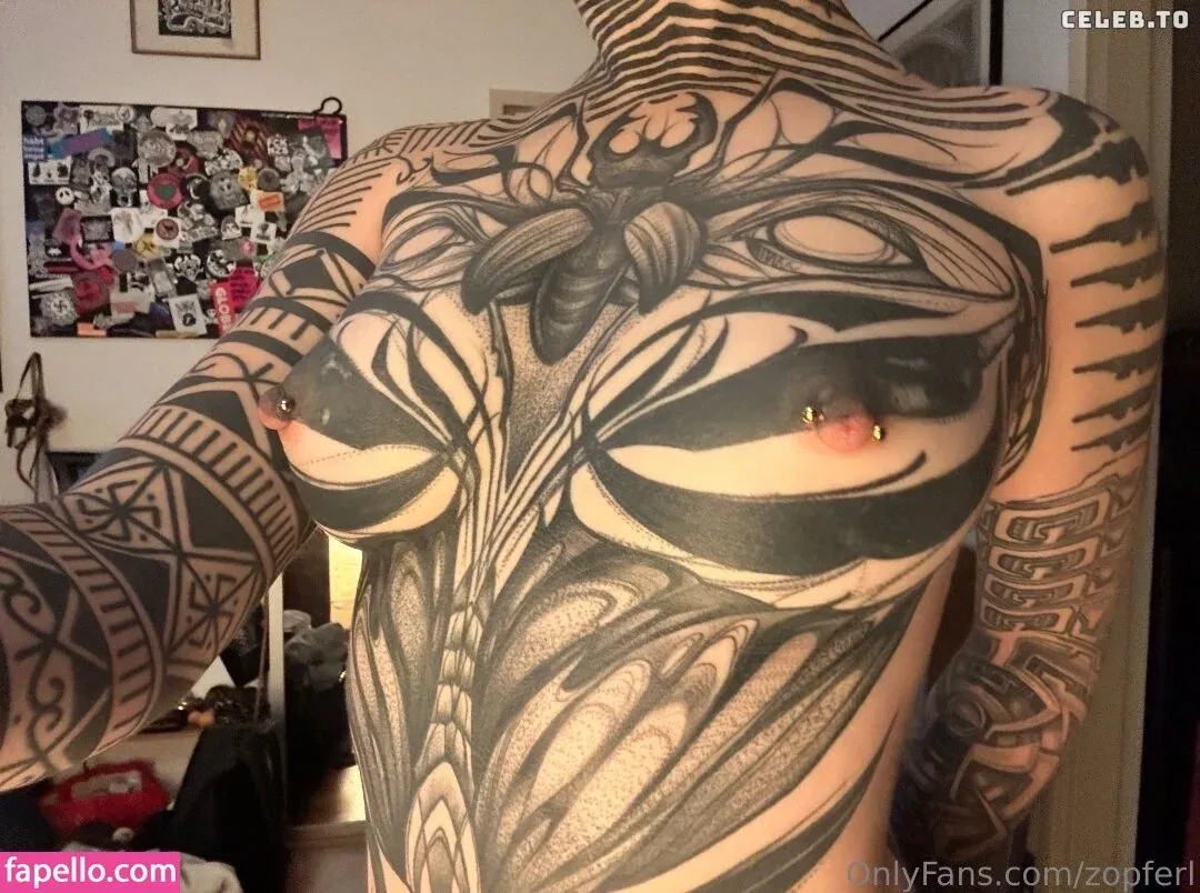 zopferl Onlyfans Photo Gallery 