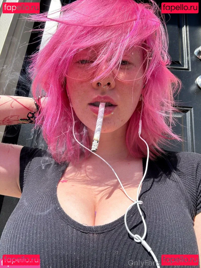 Luvliii Onlyfans Photo Gallery 