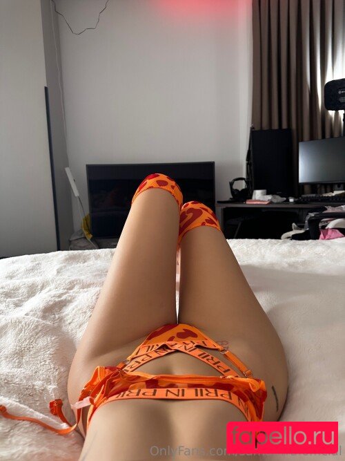 samantra.official Onlyfans Photo Gallery 