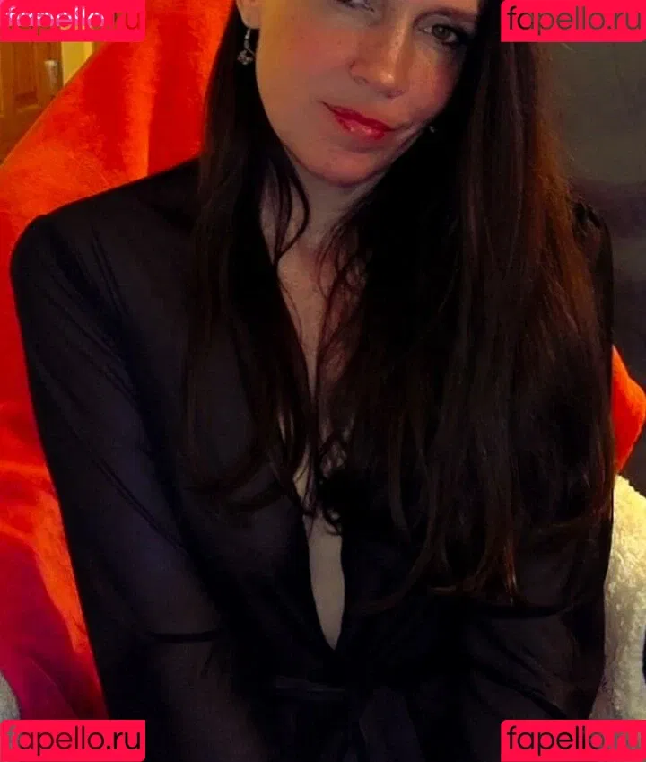 Molly Nova Onlyfans Photo Gallery 