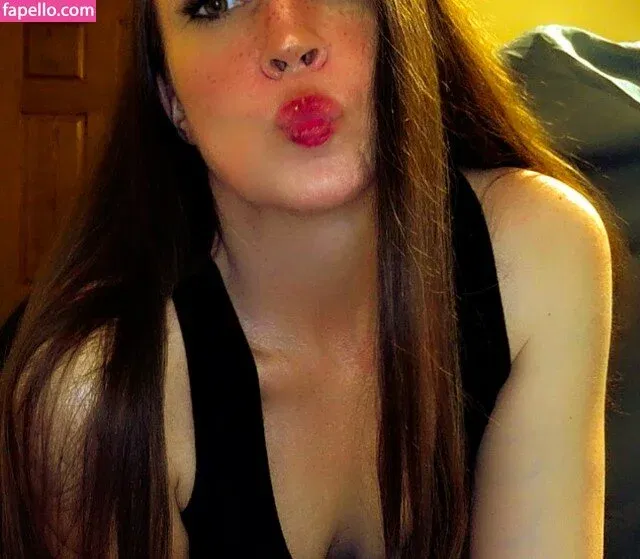 Molly Nova Onlyfans Photo Gallery 